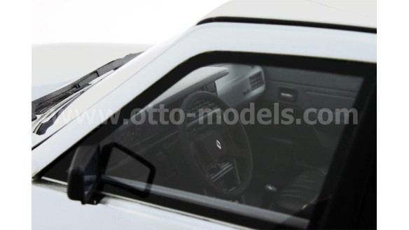 Renault 18 Ph.2 Turbo Argent 620 1984