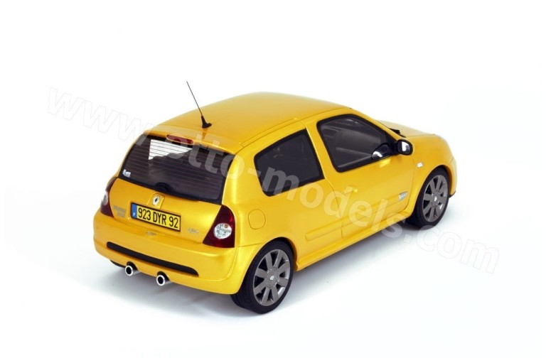 Renault Clio 2 Ph.3 R.S. Sirius Yellow 2004