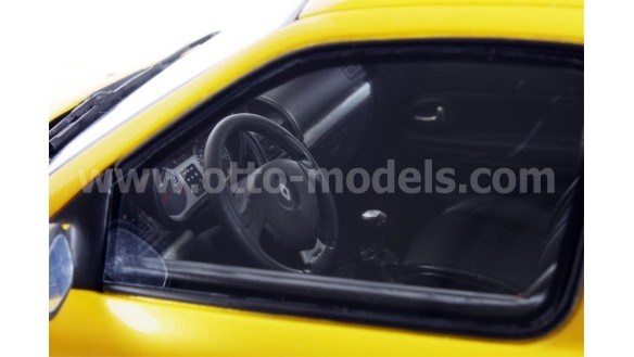 Renault Clio 2 Ph.3 R.S. Sirius Yellow 2004