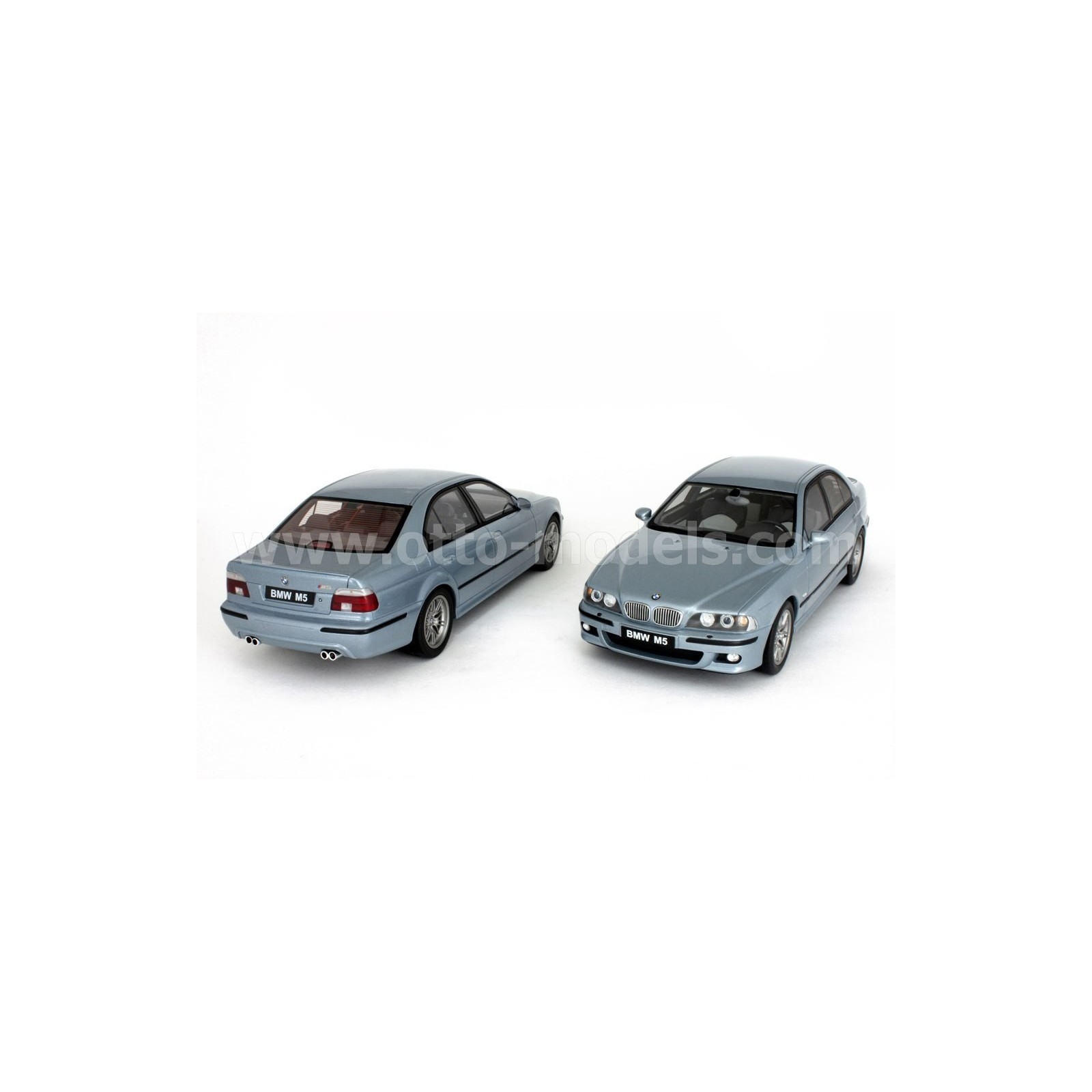 BMW E39 M5 Silverwater Blue 2000