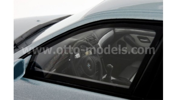 BMW E39 M5 Silverwater Blue 2000