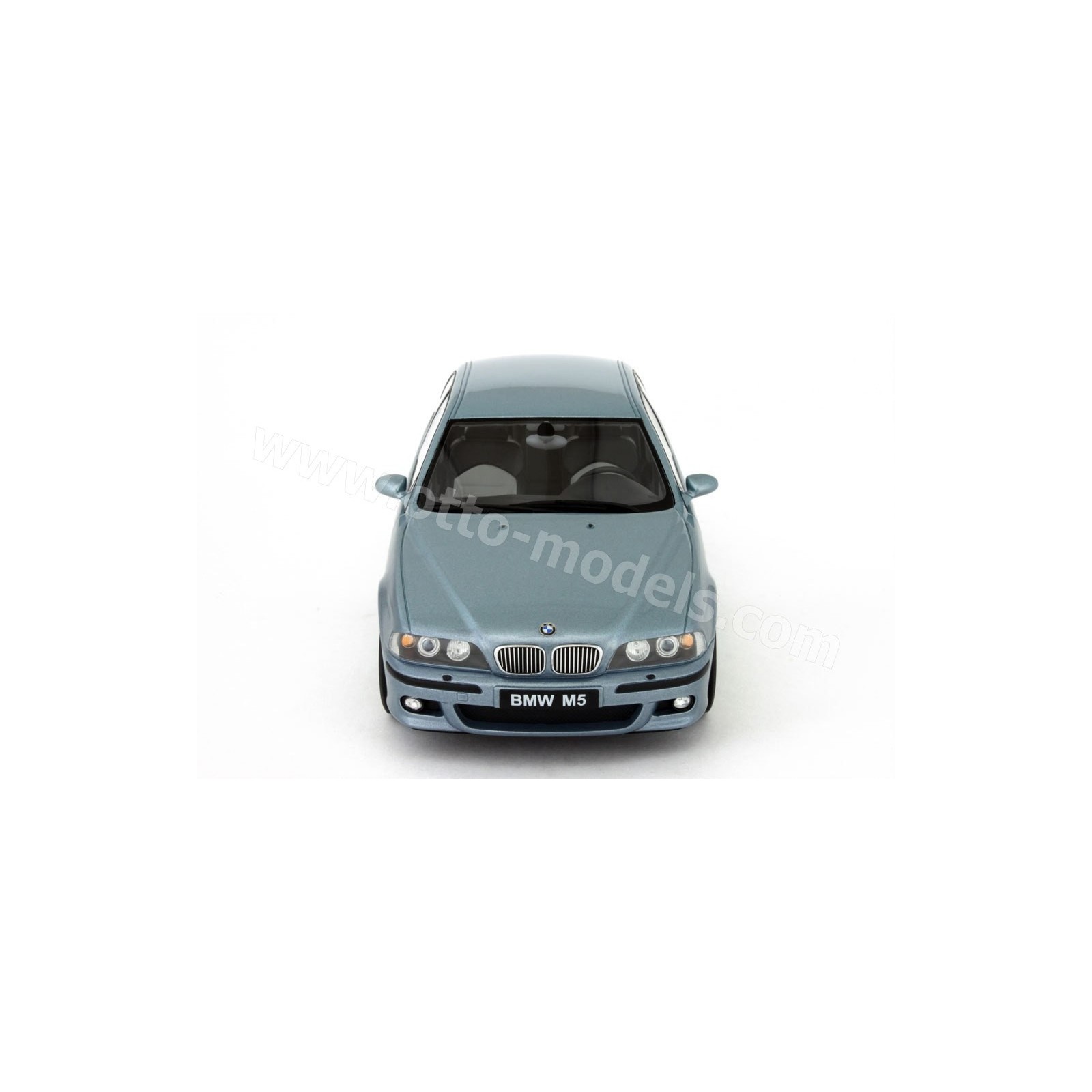 BMW E39 M5 Silverwater Blue 2000