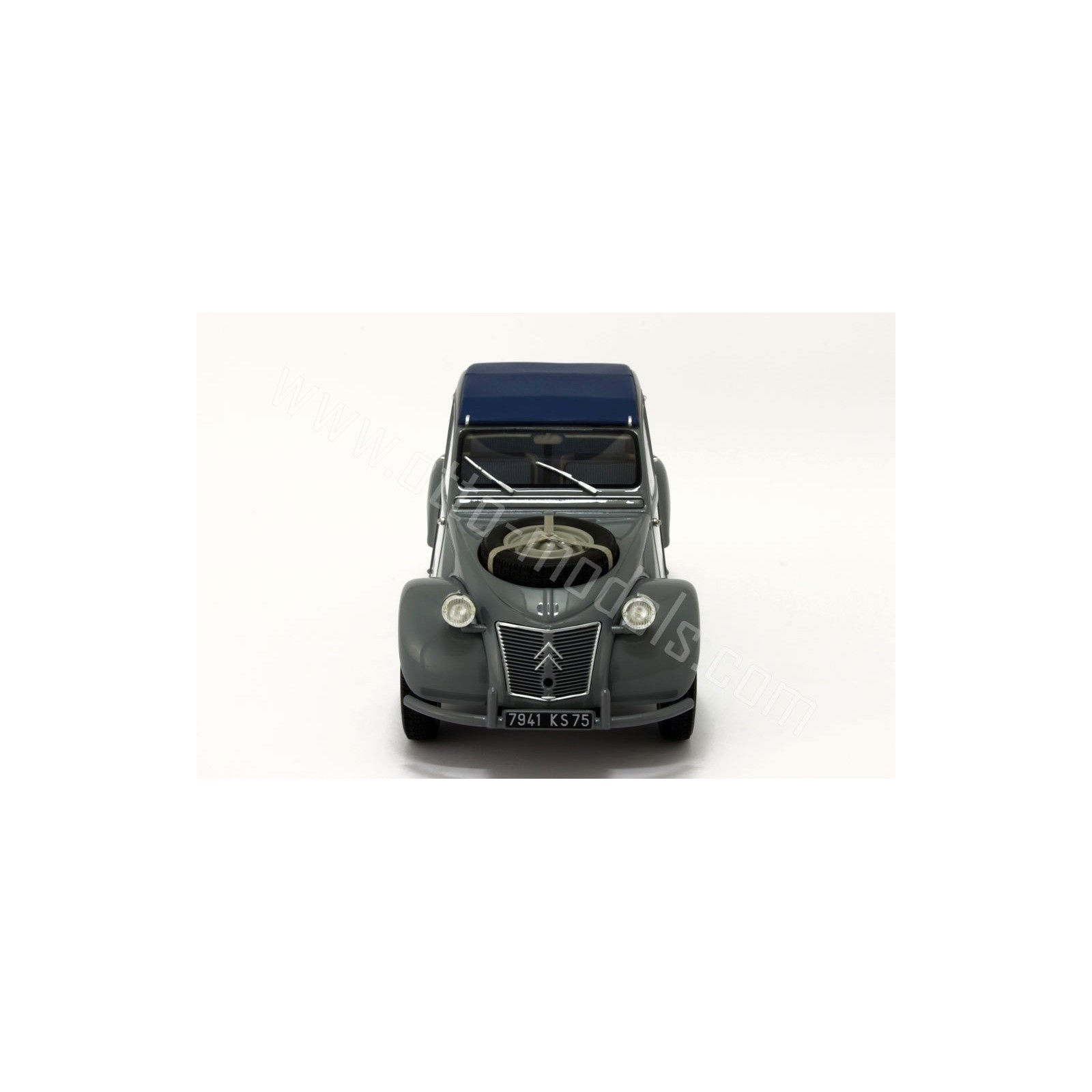 Citroën 2CV Sahara Gris Clair AC132 1961