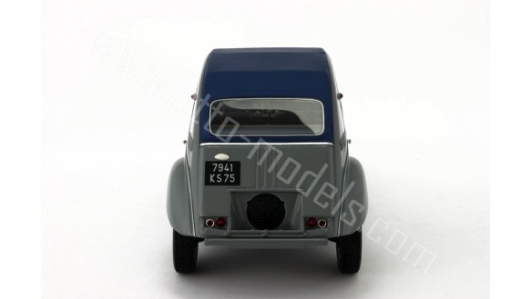 Citroën 2CV Sahara Gris Clair AC132 1961