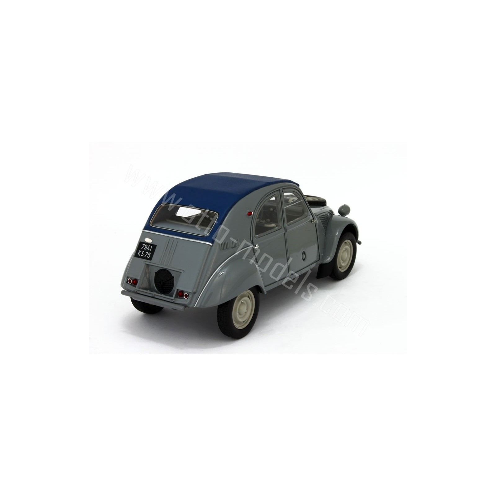 Citroën 2CV Sahara Gris Clair AC132 1961