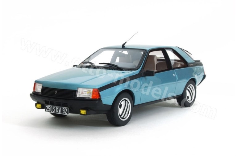 Renault Fuego GTX 2L Bleu Saphir 1982