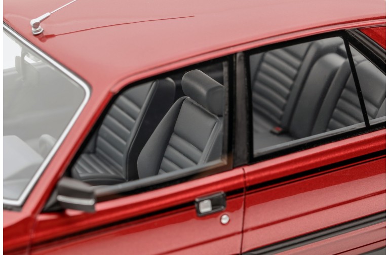 Peugeot 305 GTX Rouge Plaisir 1985
