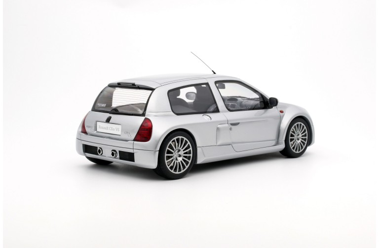 Renault Clio V6 Phase 1 Silver 2001