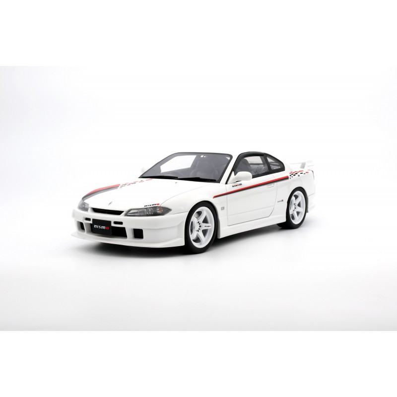 好評在庫あ1/18　京商　オットーモービル　1999 日産　シルビア　スペックR S15 パールホワイト OTM726 Silvia apec-R AERO S15 white 乗用車