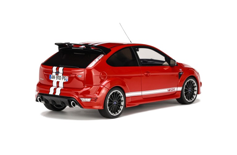 Ford Focus Mk2 RS Le Mans Red 2010