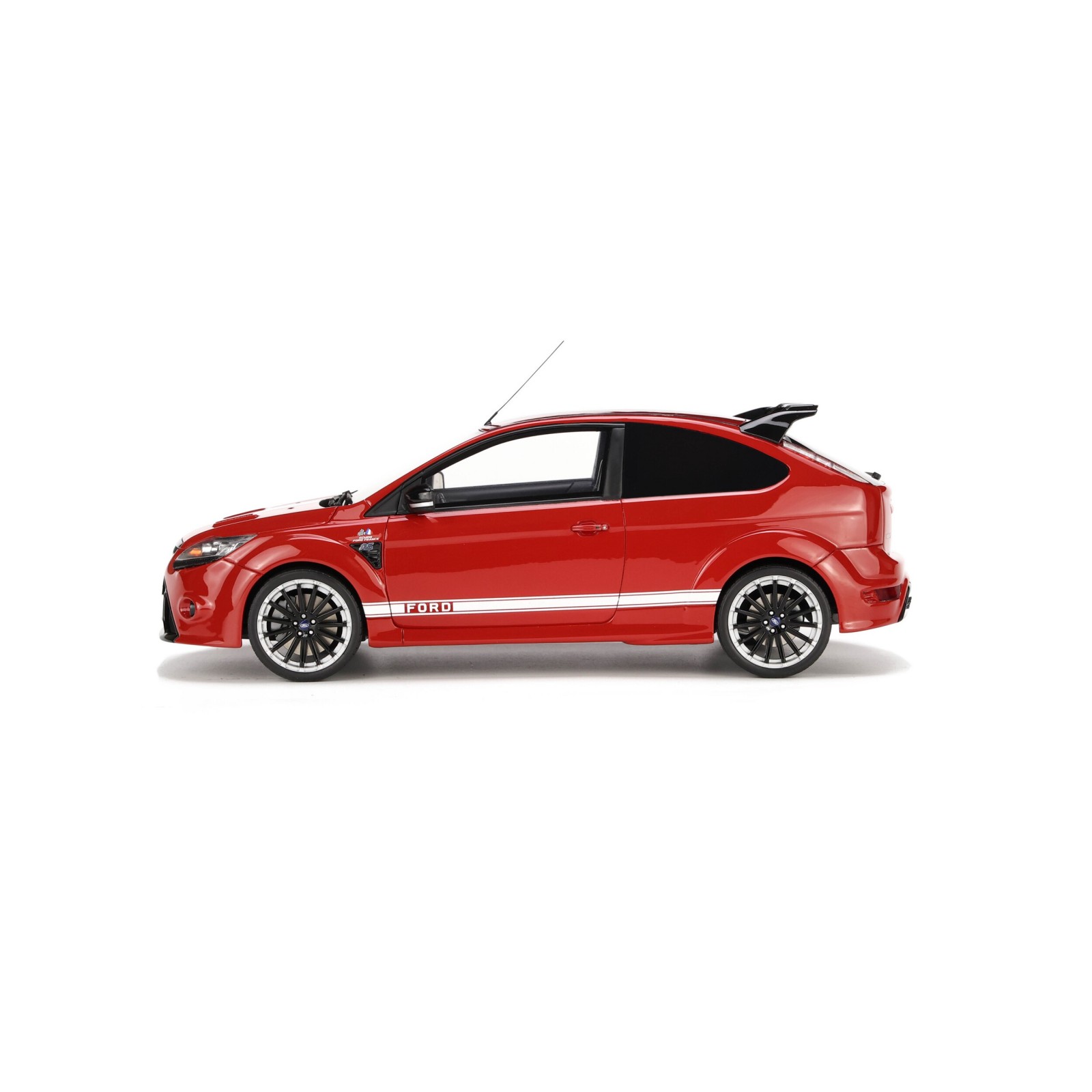 Ford Focus Mk2 RS Le Mans Red 2010