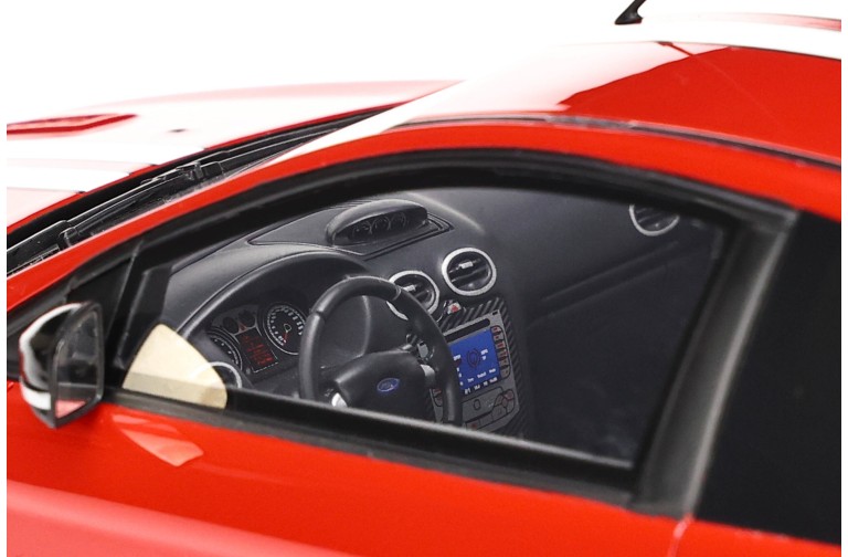 Ford Focus Mk2 RS Le Mans Red 2010