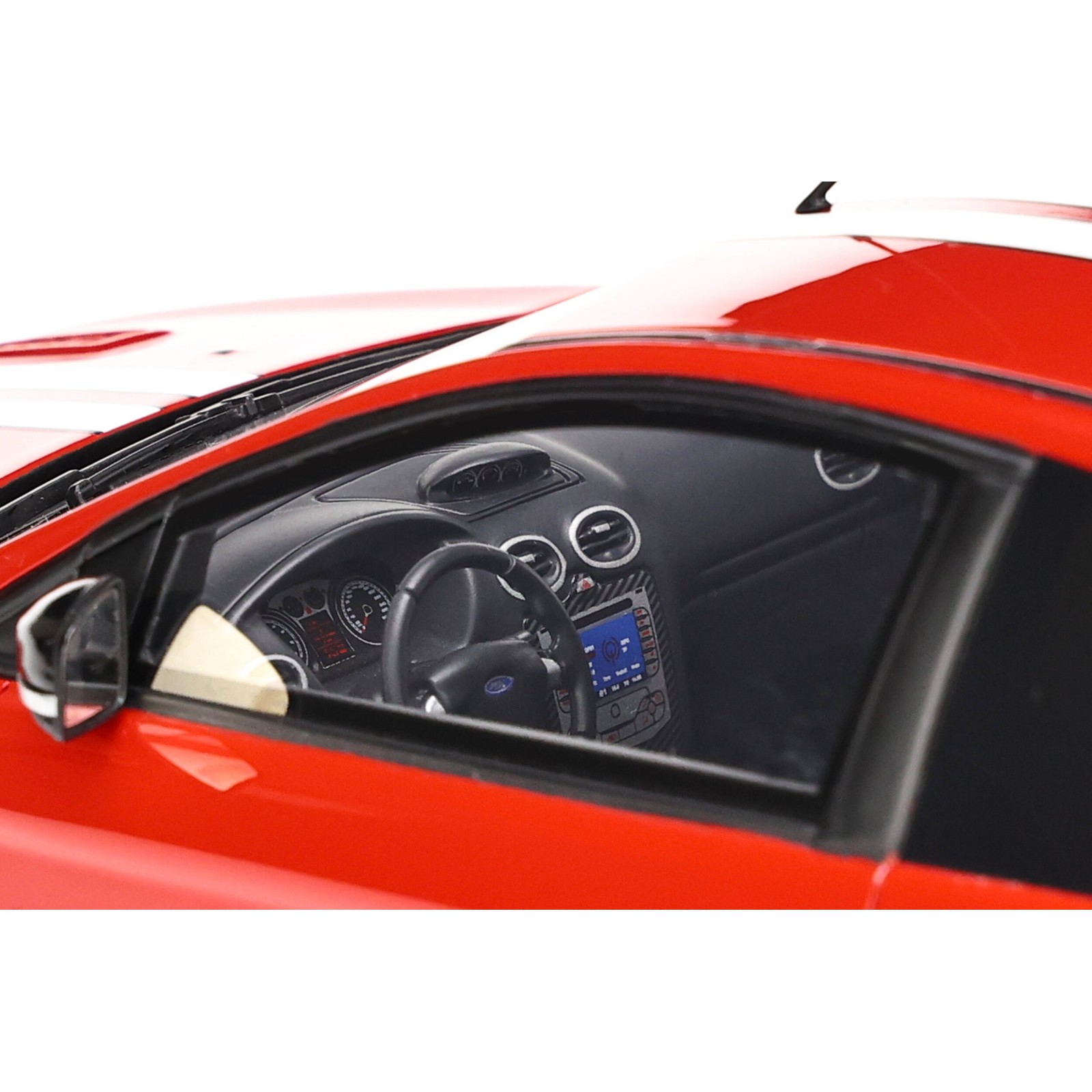 Ford Focus Mk2 RS Le Mans Red 2010