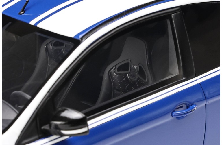 Ford Focus Mk2 RS Le Mans Blue 2010