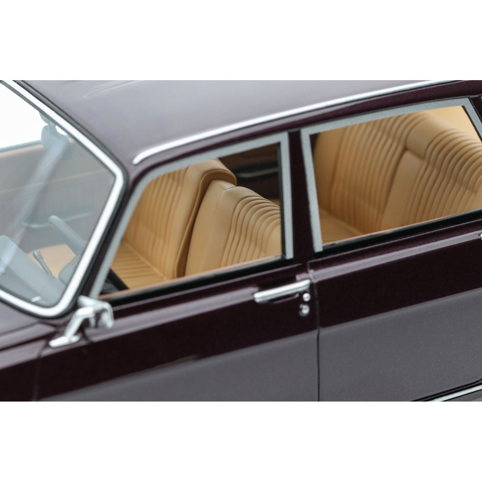 Renault 16 TX Prune Met 708 1974