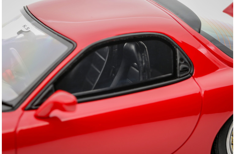 Mazda RX7 Khyzyl Saleem Red 2020