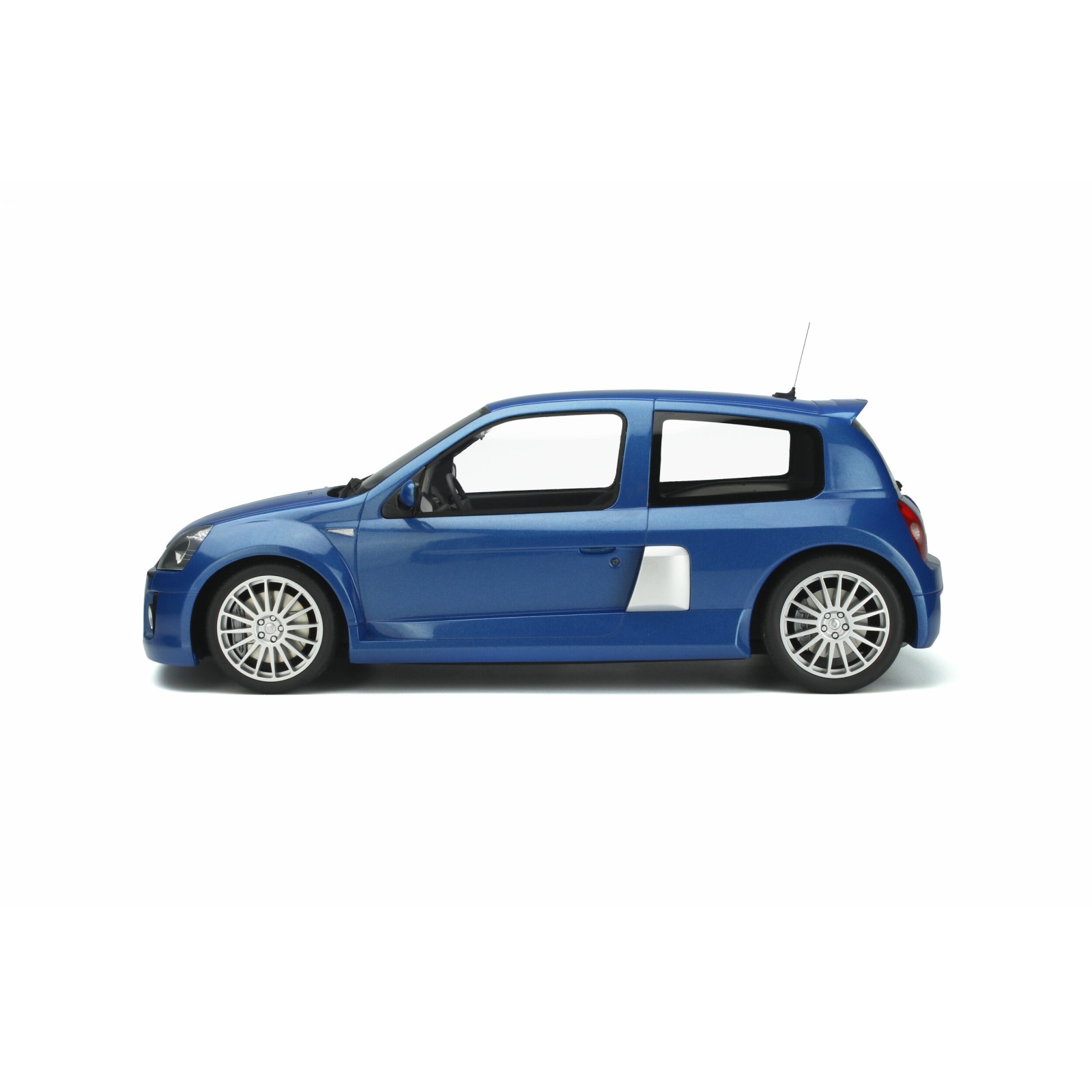 Renault Clio 2 V6 Phase 2 Blue Iliade 549/784 2003