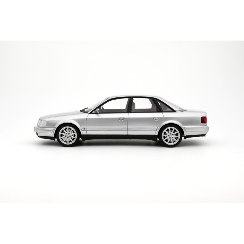 Audi S4 (C4) 4.2 V8 Crystal Silver C6 1993