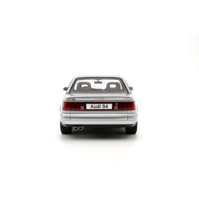 Audi S4 (C4) 4.2 V8 Crystal Silver C6 1993