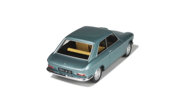 Peugeot 204 Coupé Bleu Clair Métal 1966
