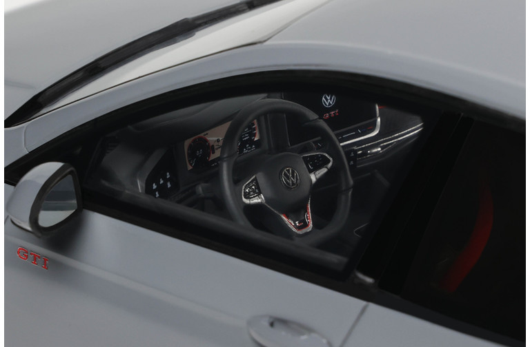 Volkswagen Golf GTI VIII Moonstone Grey 2024