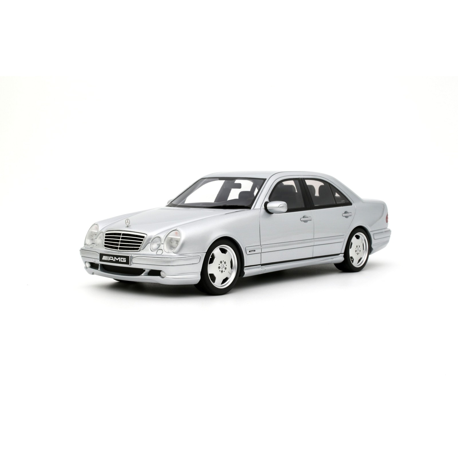 Mercedes Benz Brilliant Silver 744 / 9744 Touch Up Paint Kit – 30ml Bottle & Brush