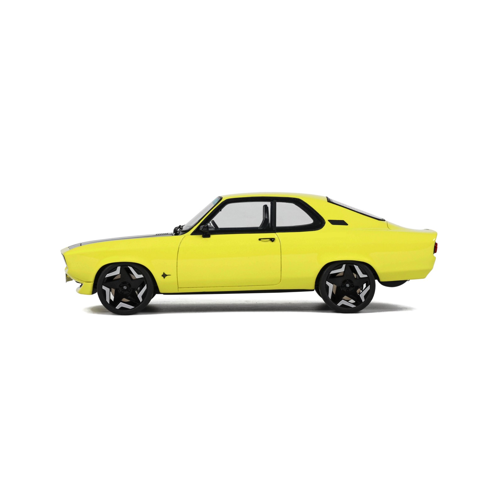 Opel Manta GSE ElektroMOD Neon Yellow 2021