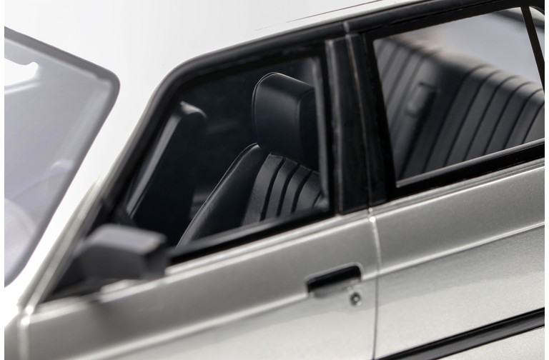 BMW E30 325I Sedan Sterling Silver Metallic 1988