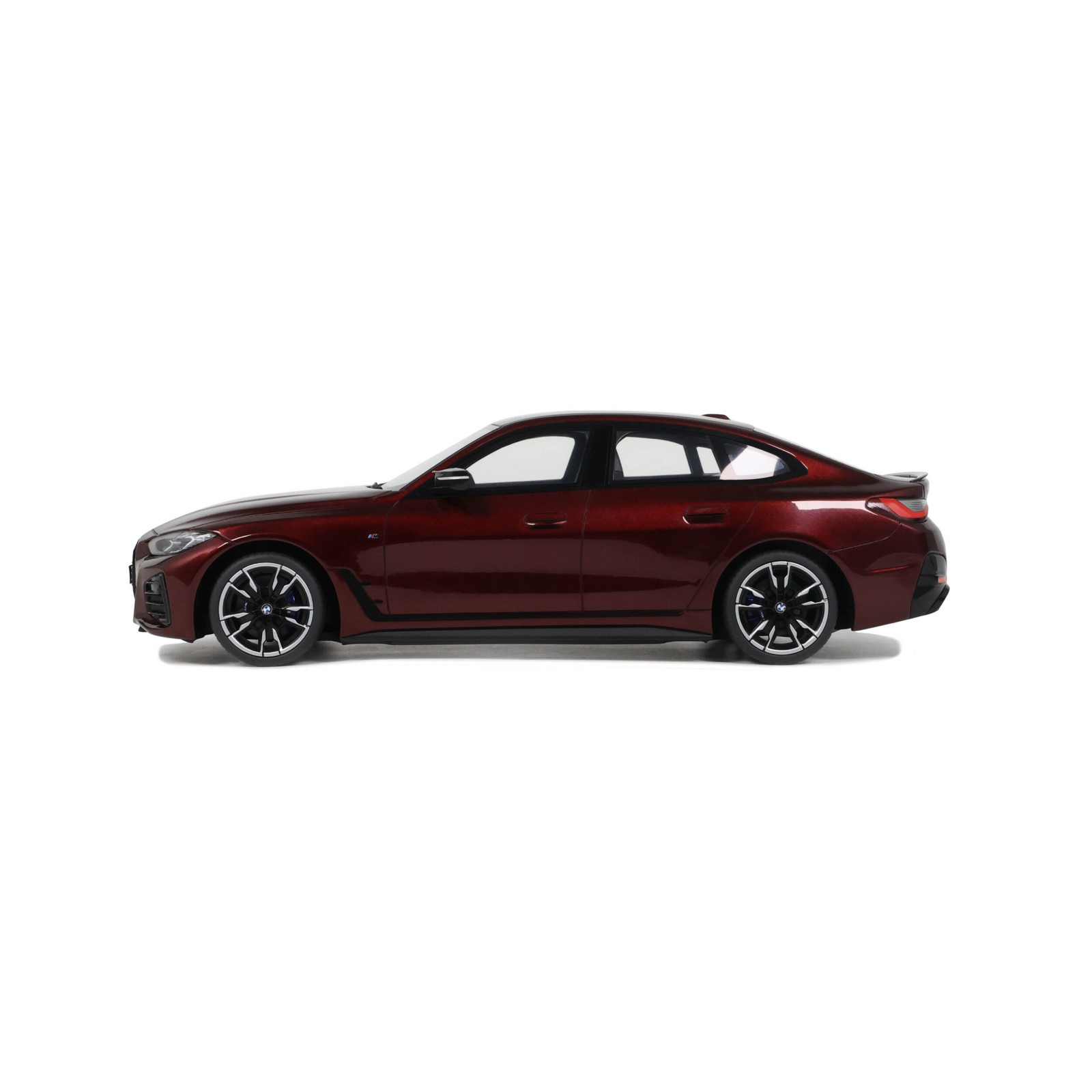 BMW M440i xDrive Gran Coupe Aventurin Red III Metallic Individual C57 2021