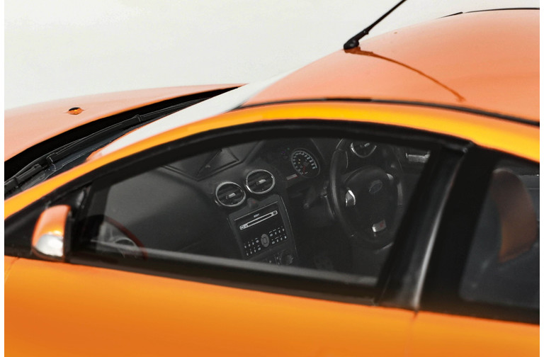 Ford Focus Mk.2 ST 2.5 Electric Orange 2006