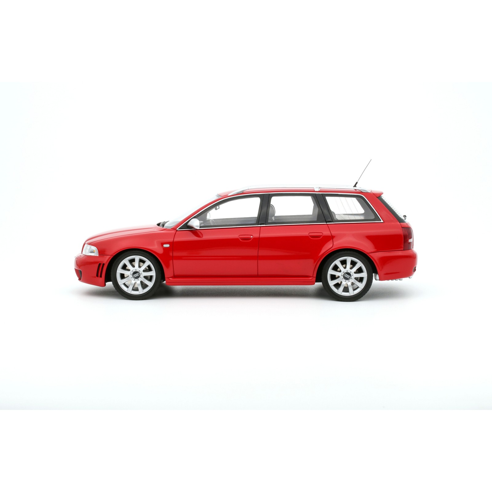 Audi RS 4 B5 Misano Red 2000