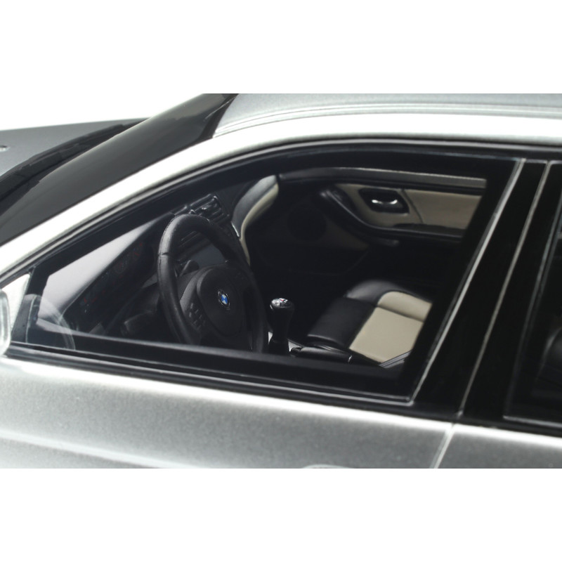 BMW E39 M5 Titanium Silver 2002