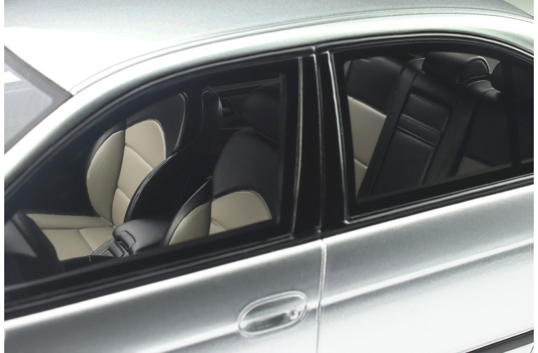 BMW E39 M5 Titanium Silver 2002