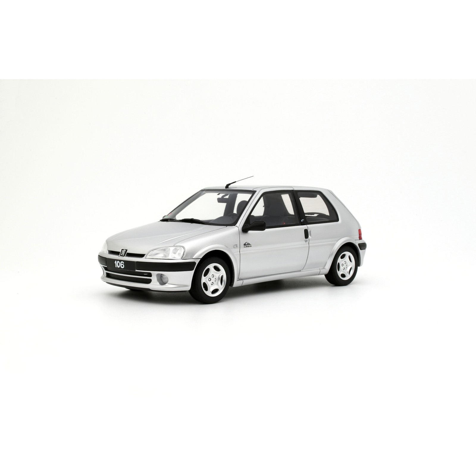 Peugeot 106 Quiksilver Gris Quartz 2000