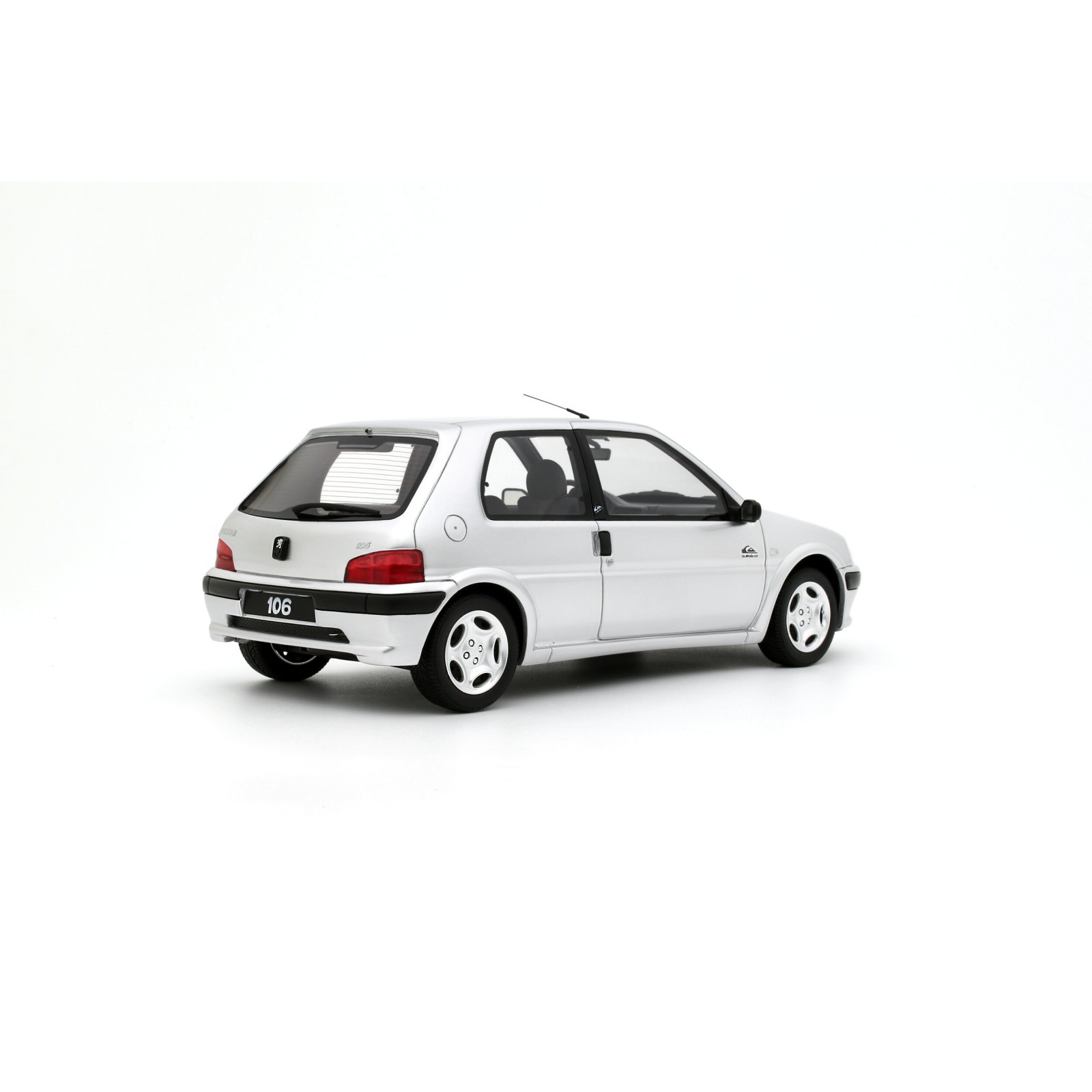 Peugeot 106 Quiksilver Gris Quartz 2000