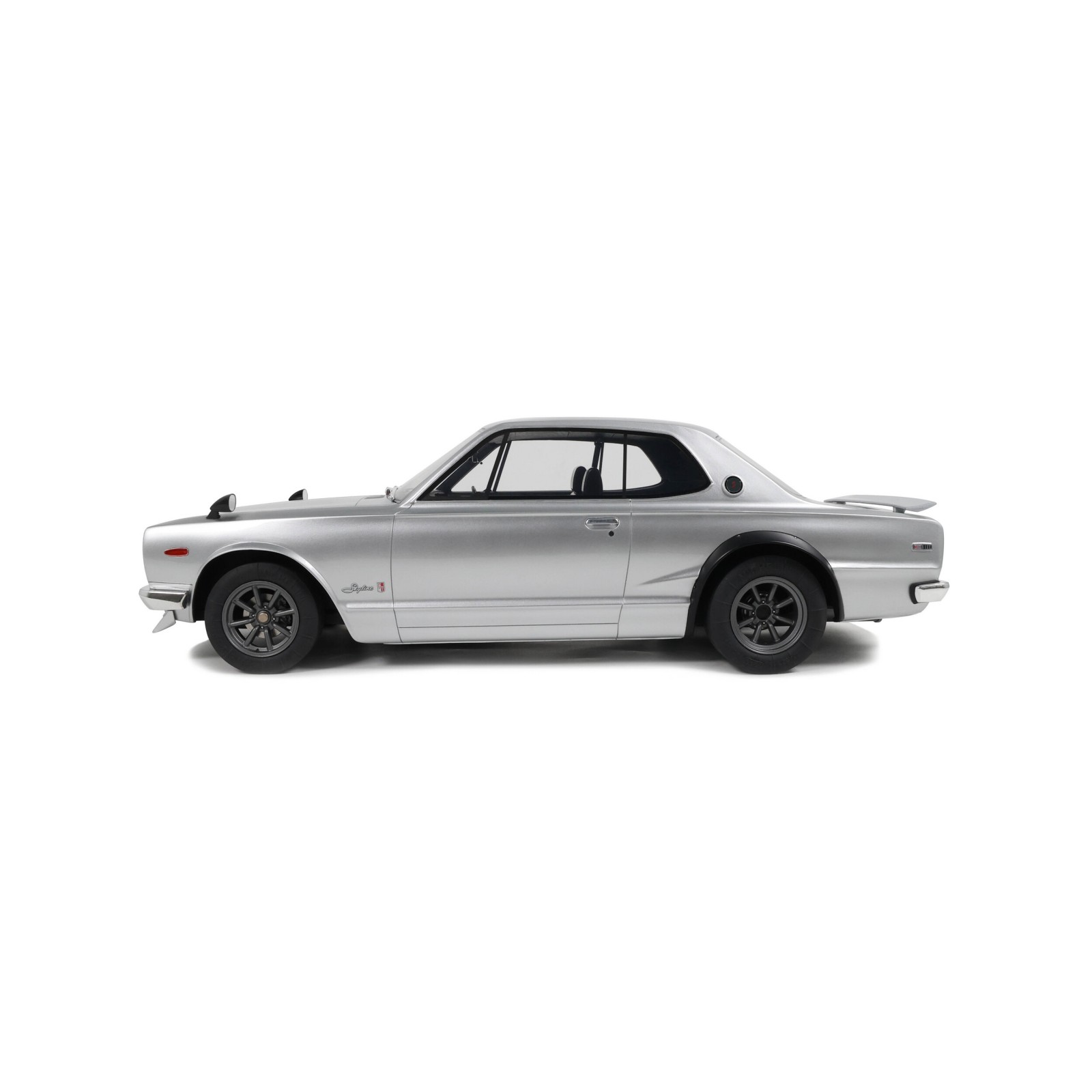Nissan Skyline 2000 GT-R (KPGC10) Silver 700 1971