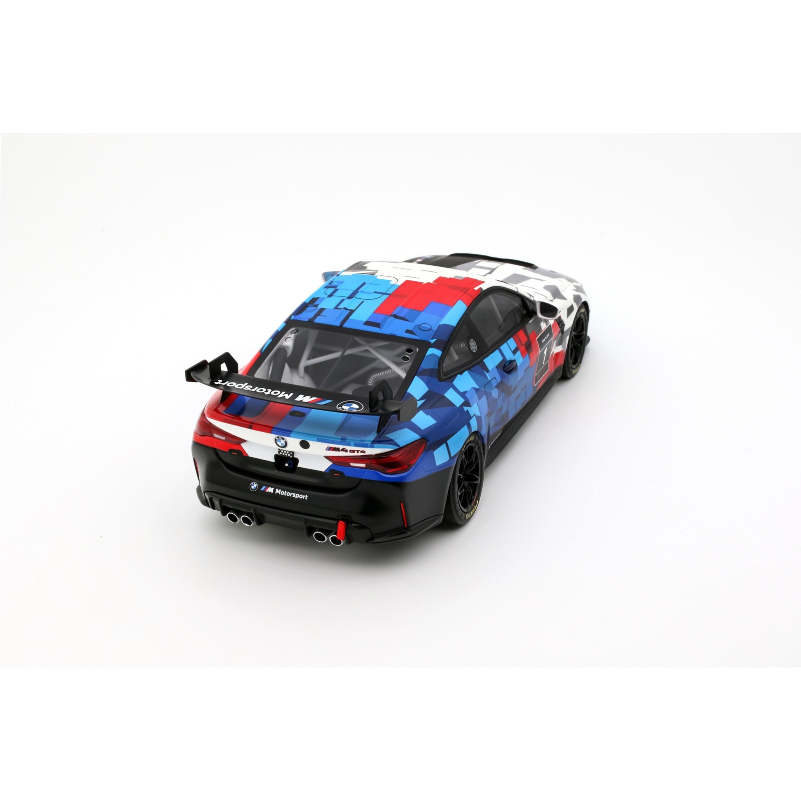 BMW M4 GT4 2024