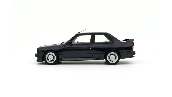 BMW (E30) M3 Europameister Macau Bleu Metallic 1988