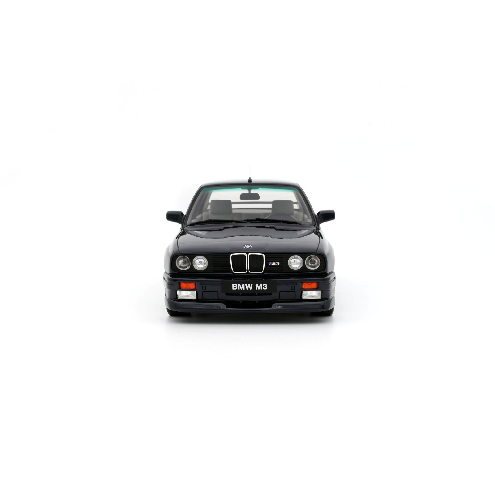 BMW (E30) M3 Europameister Macau Bleu Metallic 1988