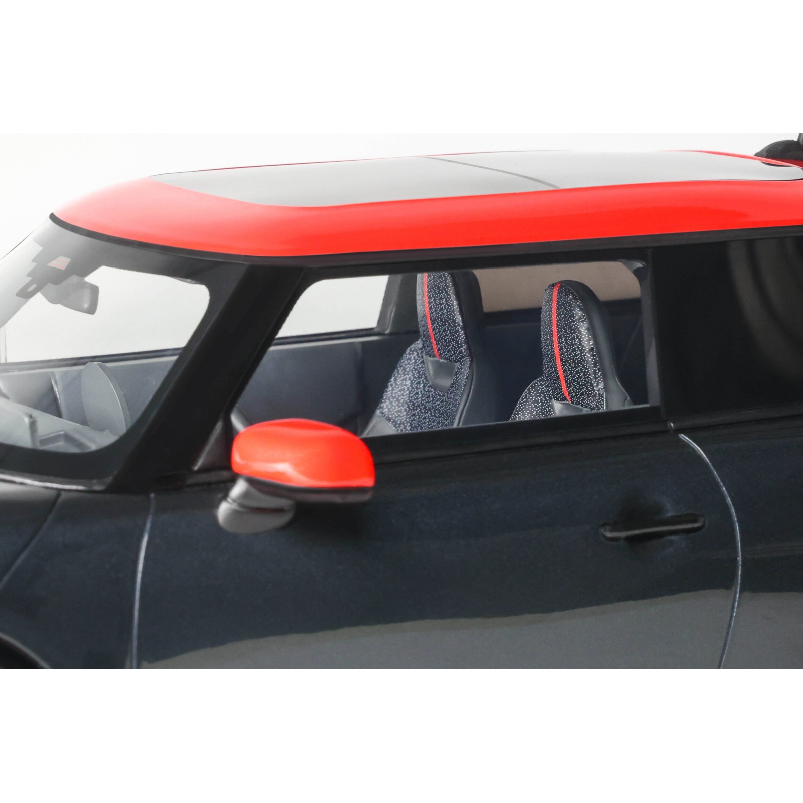 Mini Cooper JCW Legend Grey 2024