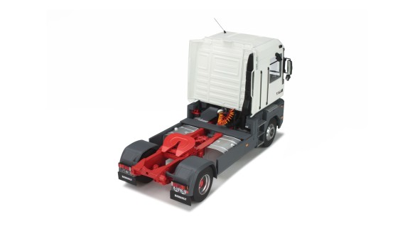 Renault AE 500 Magnum Blanc Glacier 1990