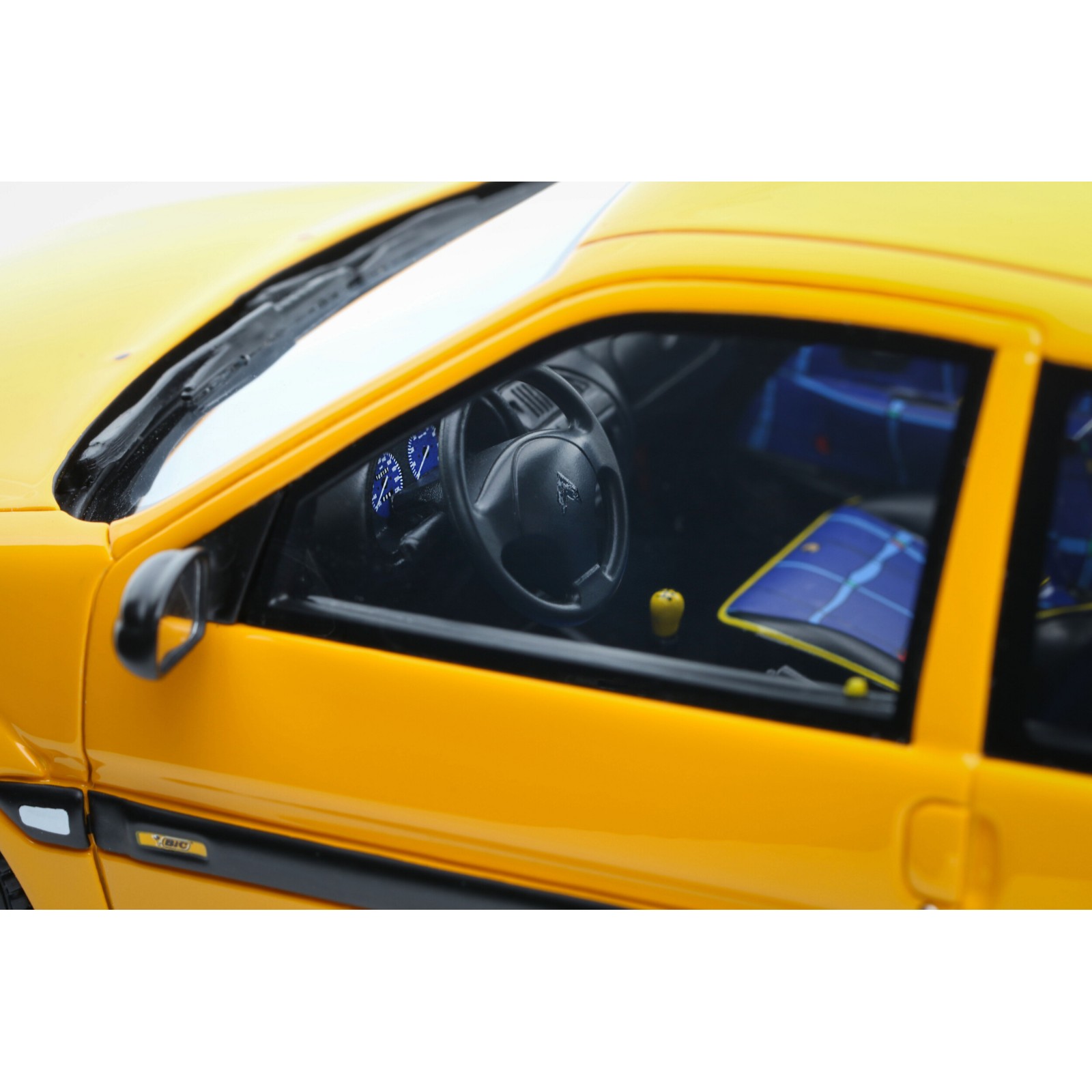 Citroën Saxo 1.4 BIC Phase 2 Orange Mango 2000