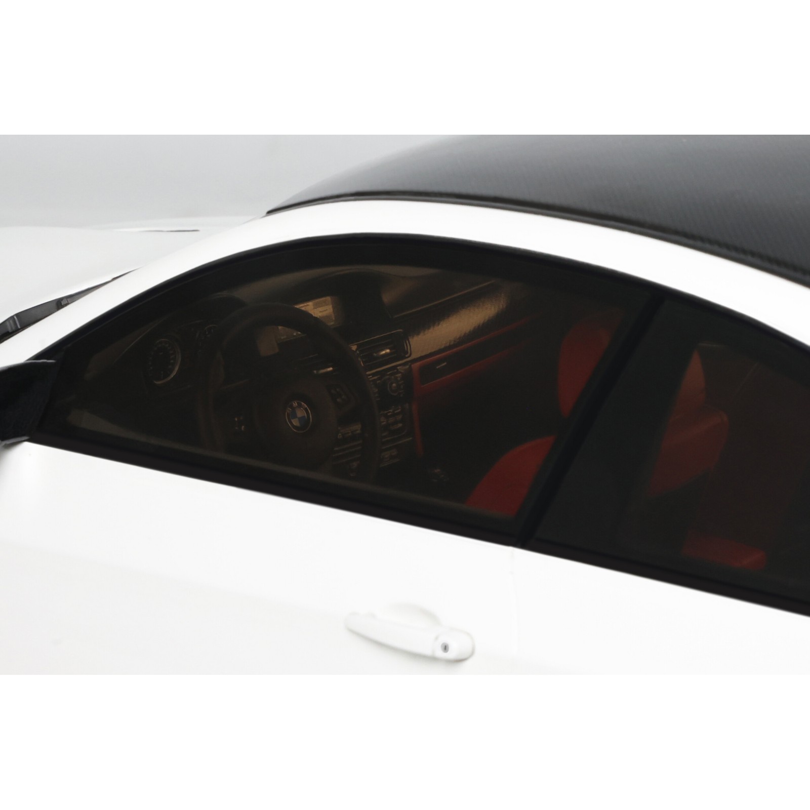 BMW E92 M3 Alpine White III 2007