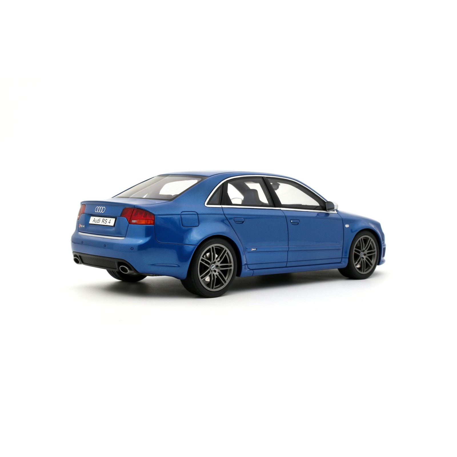 Audi RS 4 B7 Sedan Sprint Blue 2007