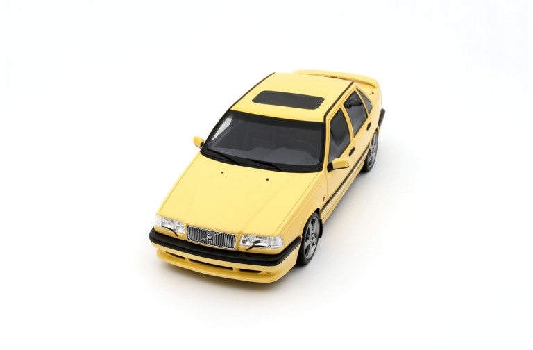 Volvo 850 T-5R Cream Yellow 1996
