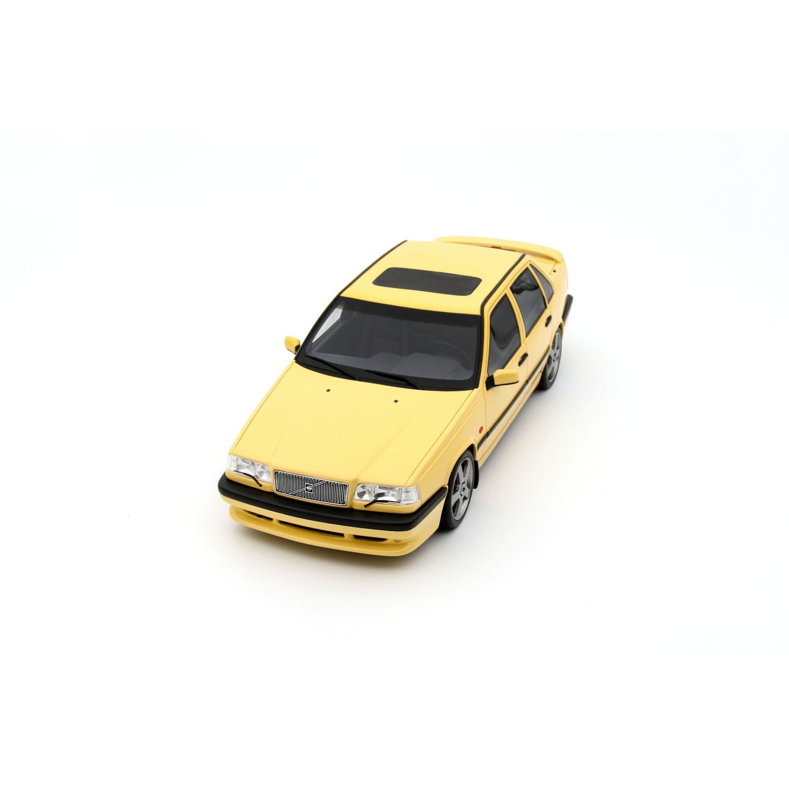 Volvo 850 T-5R Cream Yellow 1996
