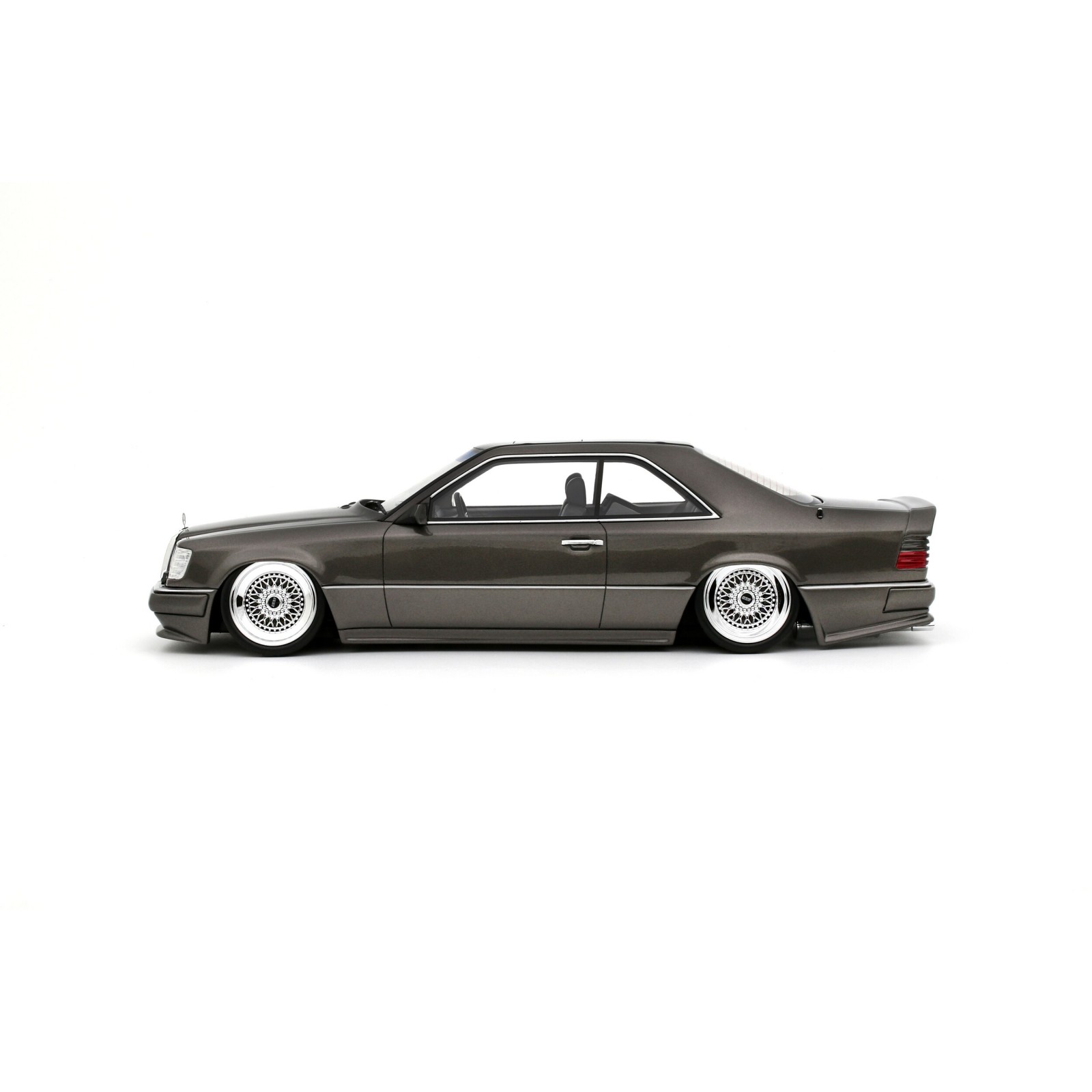Mercedes-Benz C124 AMG "Stance" Anthracite Grey 2022