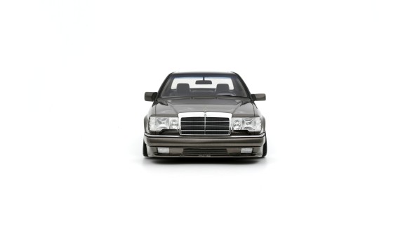 Mercedes-Benz C124 AMG "Stance" Anthracite Grey 2022