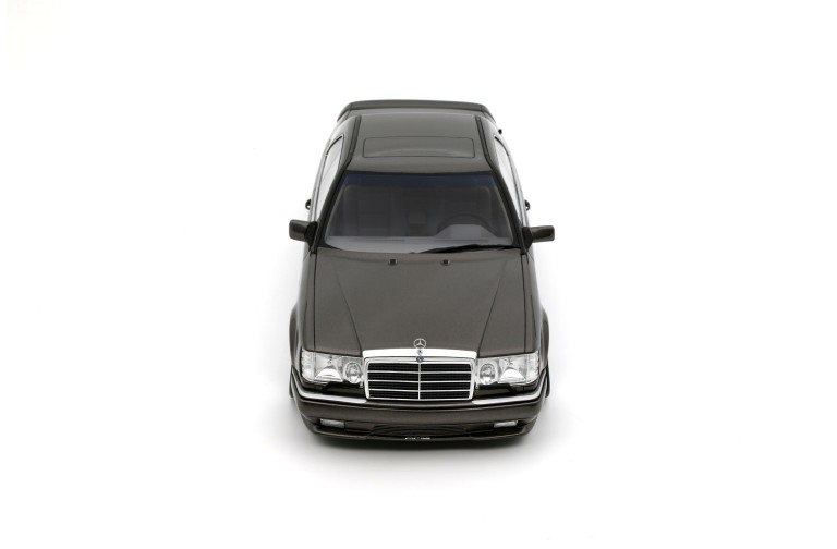 Mercedes-Benz C124 AMG "Stance" Anthracite Grey 2022