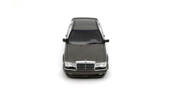 Mercedes-Benz C124 AMG "Stance" Anthracite Grey 2022